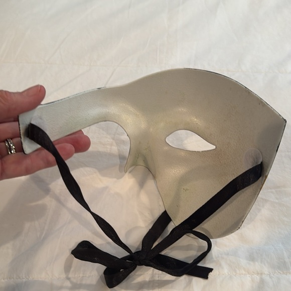 Venetian phantom masquerade mask - Picture 6 of 6
